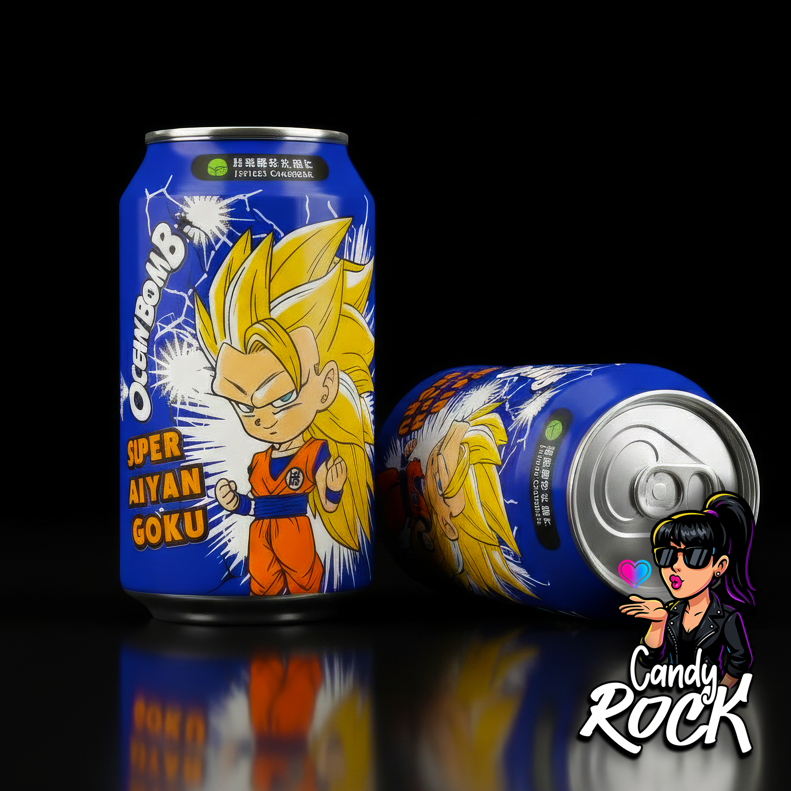 Zoom sur la canette Ocean Bomb Dragon Ball Super Saiyan 3 Goku, design bleu électrique, CandyRock.