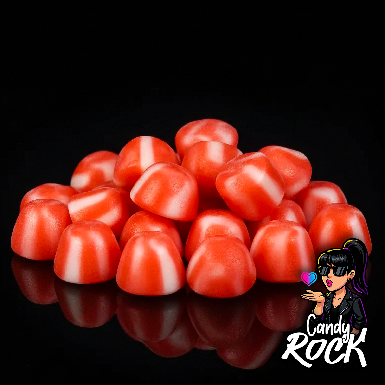 Gros plan sur les Bisou Twist rouges et blancs, formes arrondies et surface lisse brillante, CandyRock.