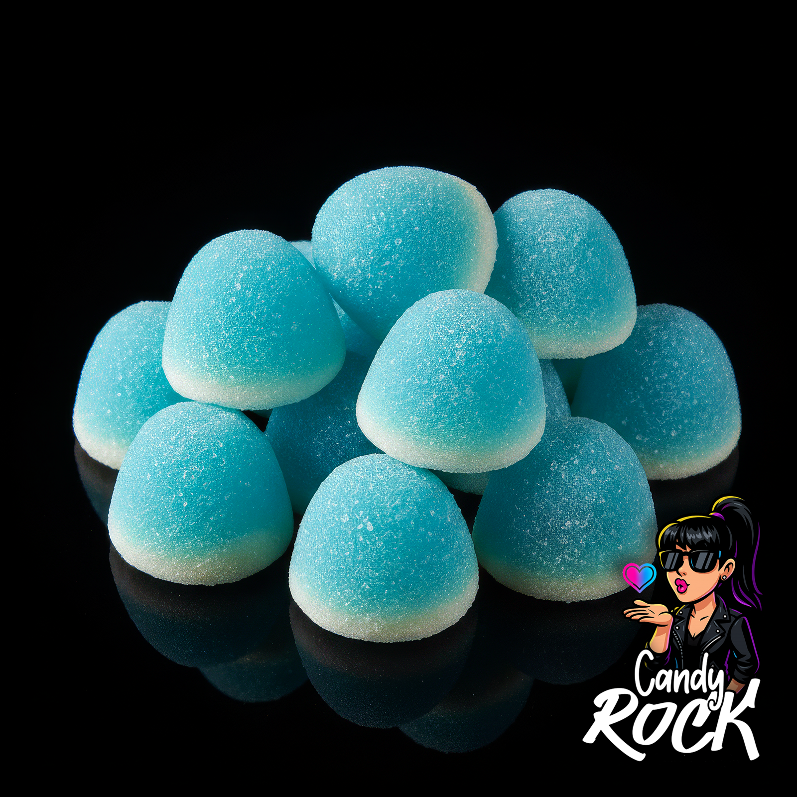 Vue rapprochée de Bisous bleus sucrés montrant la texture moelleuse et l’enrobage sucre fin, CandyRock.