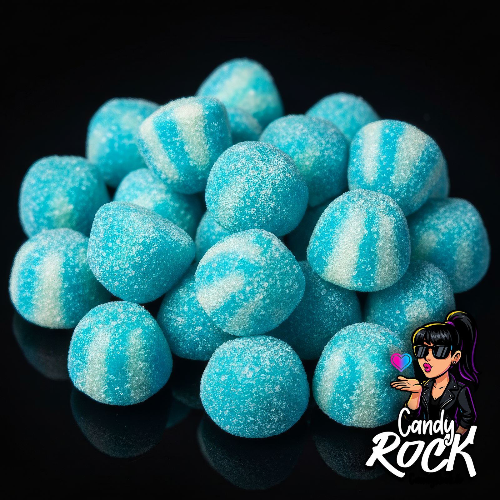 Gros plan des Bisou Twist bleus sucrés montrant leur douceur et leur enrobage scintillant.