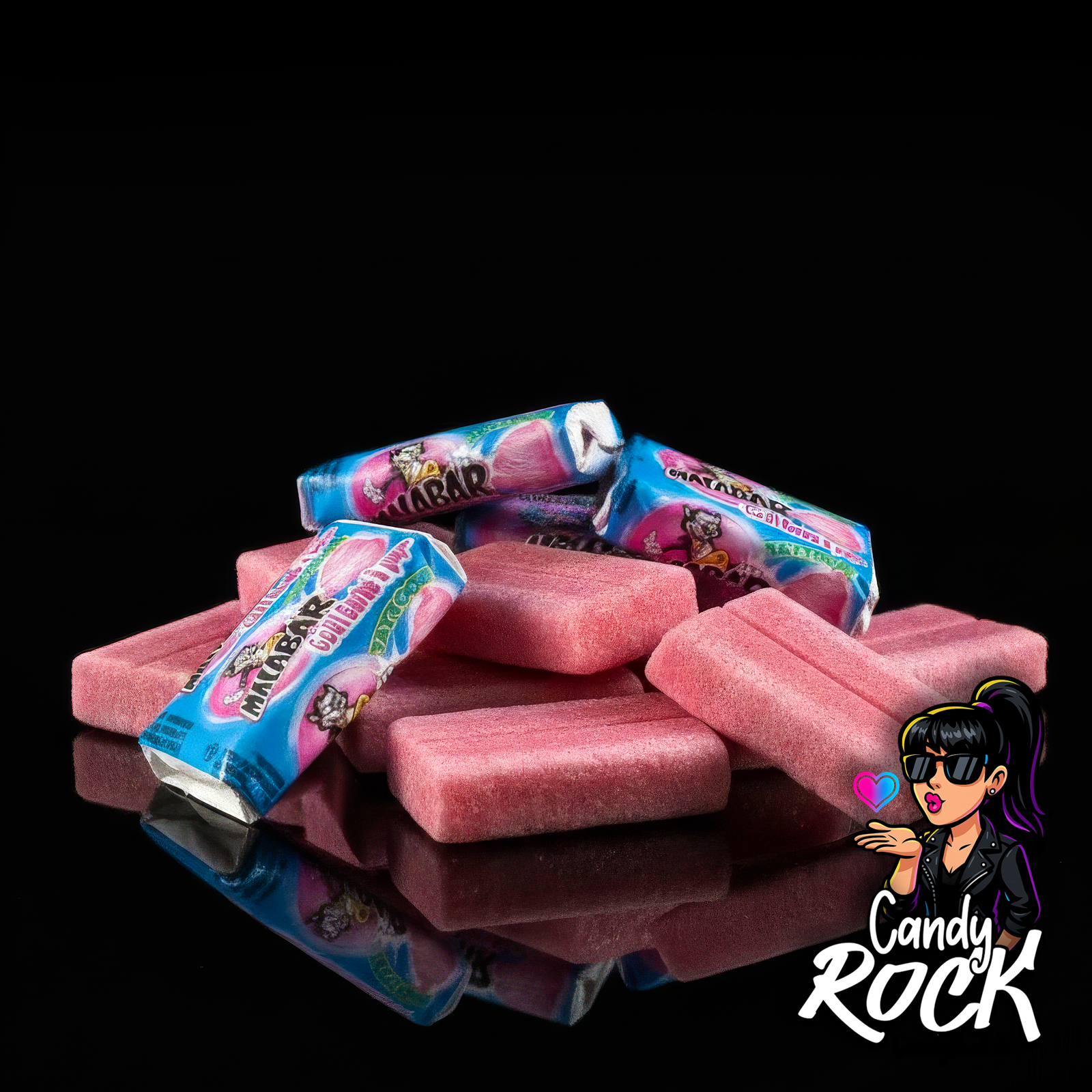 Vue rapprochée de pavés chewing-gum Malabar parfum barbe à papa, finition poudrée et emballages bleus, CandyRock.