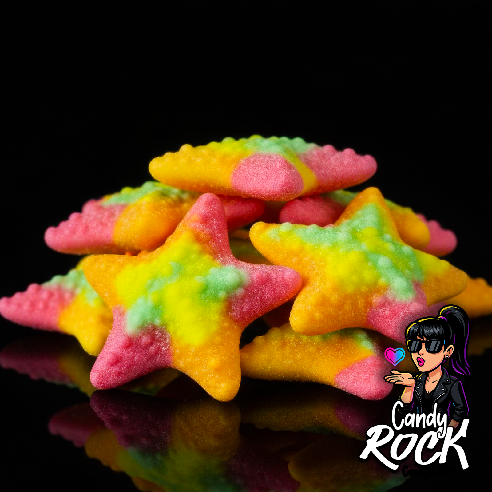 Vue rapprochée d’étoiles de mer gélifiées lisses rose jaune vert, détails de texture, CandyRock.