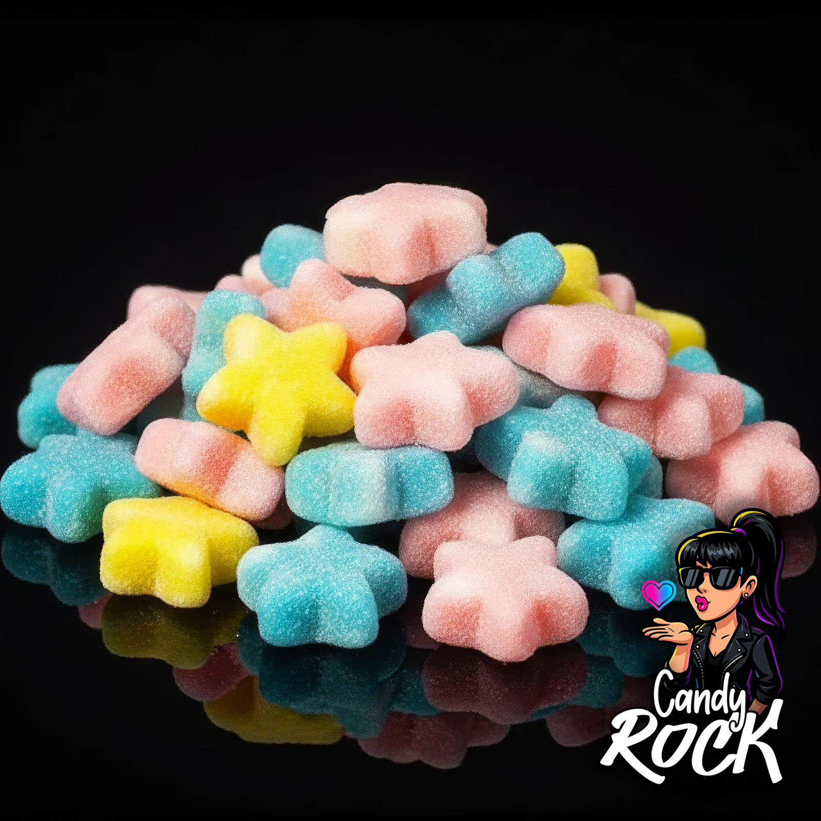Zoom sur des étoiles twist multicolores sucrées, détail de la texture moelleuse et de l’enrobage scintillant, CandyRock.