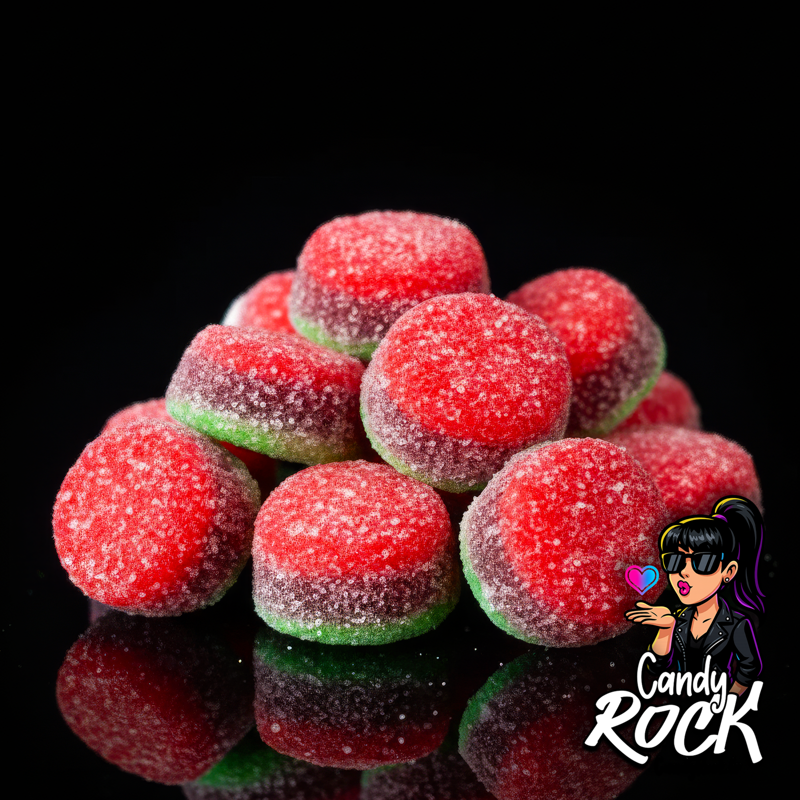 Zoom détaillé sur tartitas pastèque vertes et rouges avec cœur blanc et enrobage sucré scintillant, CandyRock.