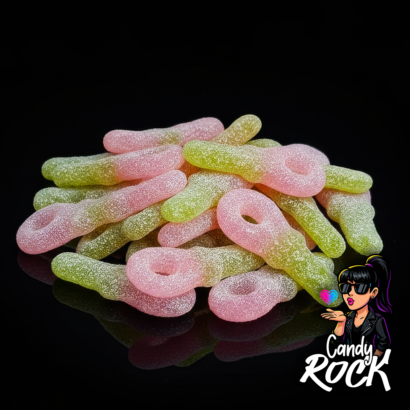 Vue rapprochée de tétines gélifiées pastèque bicolores CandyRock, détail du sucre citrique et de la texture moelleuse.