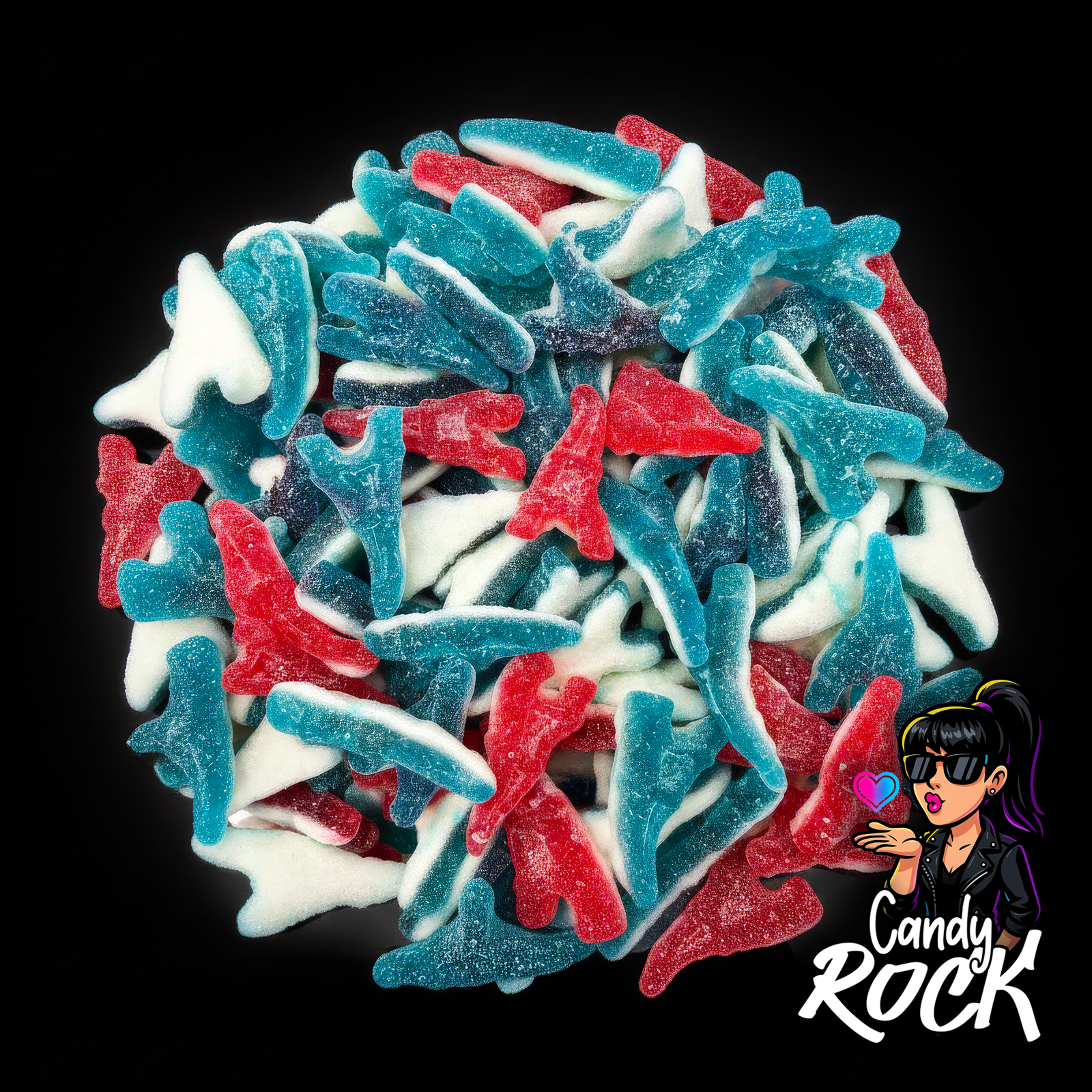 Bonbons gélifiés en forme de Tour Eiffel bleu blanc rouge, texture acidulée visible sur fond noir, présentation CandyRock.